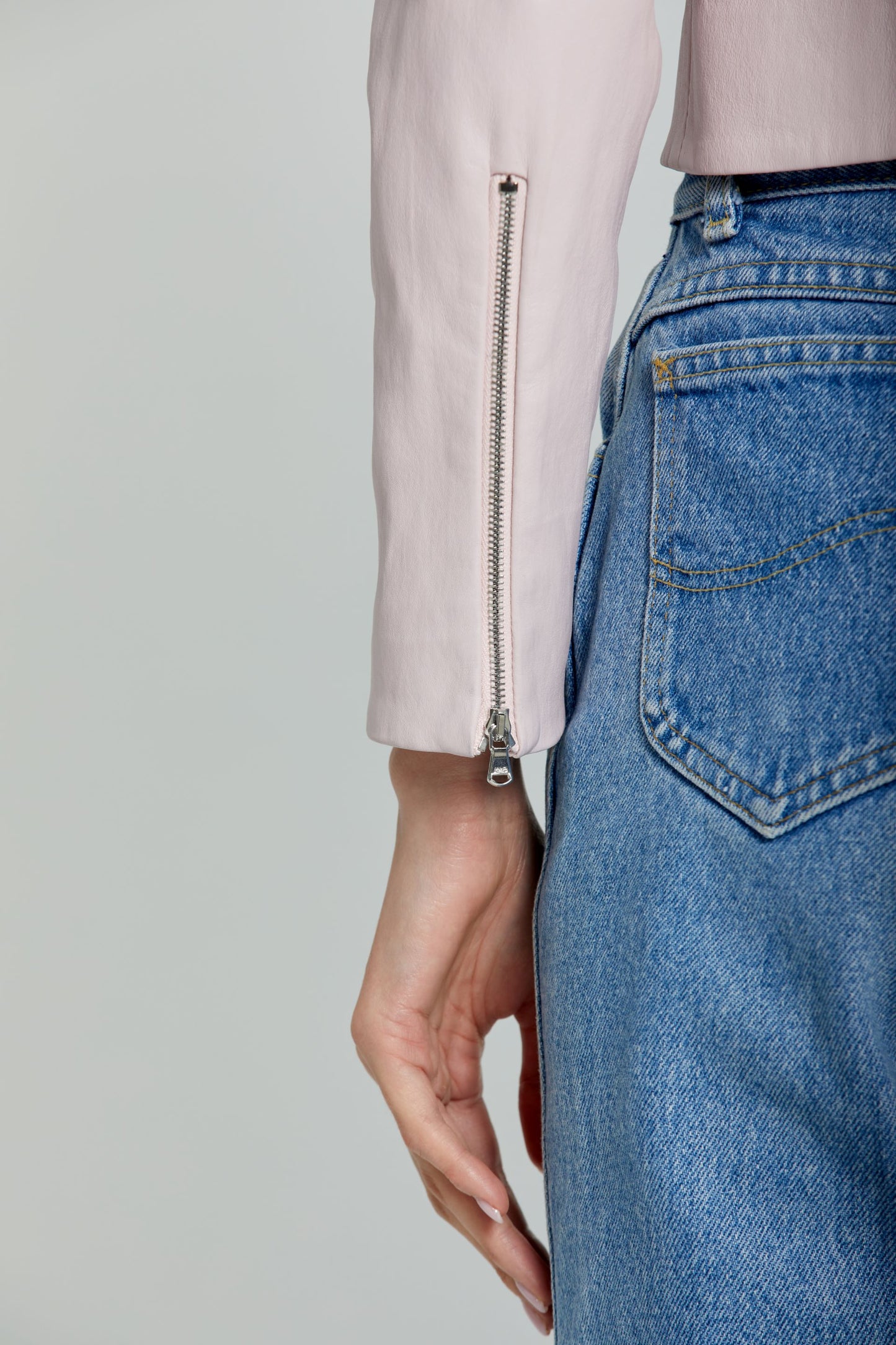 Long Sleeve Cropped Cardigan-Pink